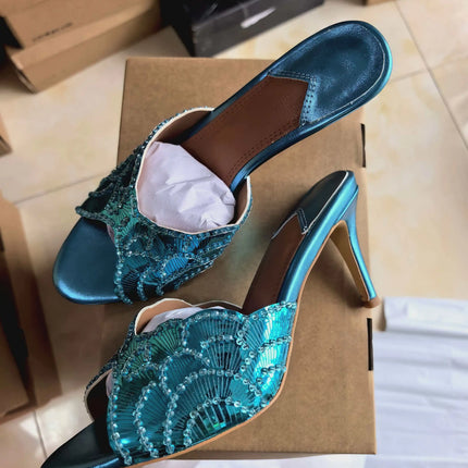 2026 French Sequin High-heeled Fashion Runway Show Single Strap, European and American Women's Sexy One-piece Buckle Sandals