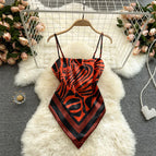 One size fits all / Orange red