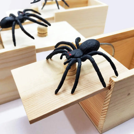 Spider Prank Box Wooden Prank Toy & Jump Scare Prank Realistic Jumping Spider Surprise Funny Gag Toy for Kid Halloween Xmas Gift