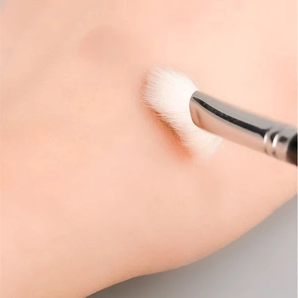 LOYBJ 3D Nose Shadow Brush V Face Contour Makeup Brushes Soft Hair Blush Highlight Powder Cosmetic Women Facial Beauty Tools