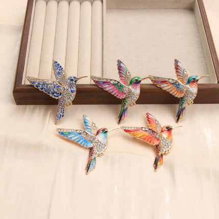 Baroque Luxury Swallow-Design Brooches for Men and Women, Jewelry and Accessories, Gifts for Weddings, Holidays, and Parties