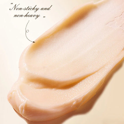 Collagen Moisturizing lipstick Dry Lip Balm in Winter can moisturize skin for a long time