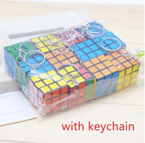 Creative Mini Magic Cube 3x3cm Keychain Funny Hyperbole Puzzle Magic Cube Charms Pendant Key Ring Fashion Jewelry Gift