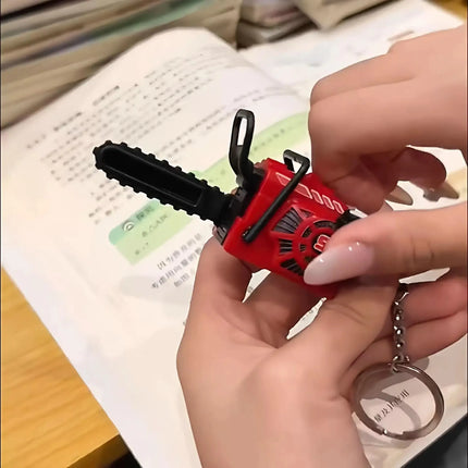 Mini Chainsaw Keychain Stress Relief Toy for Keys Backpack Bag Realistic Chainsaw Toy Funny Gadget Chainsaw Key Ring Gift