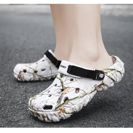 Flat Sandals Men Shoes 2024 Slippers Men Garden Platform Sandals Man Summer Sandals Male Sneakers Outdoor Flip Flops Home Clogs