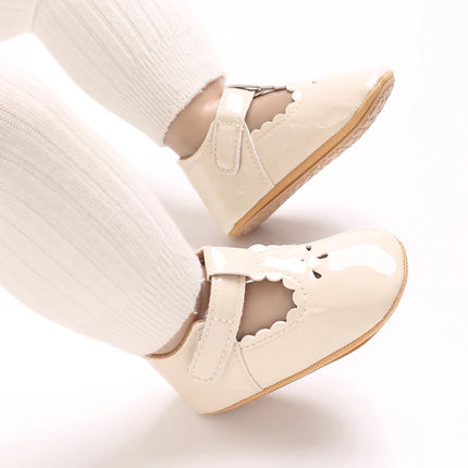 Breathable Newborn Baby Shoes Baby Boy Girl Shoes Girl Classic Bowknot Rubber Sole Anti-slip PU  Toddler Shoes First Walker