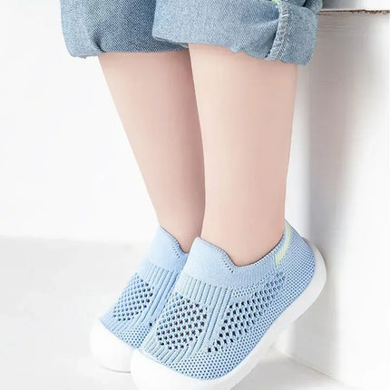 Spring Summer Toddler Shoes Breathable Knitted Kids Sneakers Boys Slip-on Tennis Shoes Girls Soft Non-slip School Casual Shoes