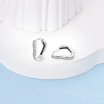 2025 New 925 Sterling Silver Earrings Simple Bow Strawberry Butterfly Hoop Stud Earrings for Wedding Party Women Jewelry Girls