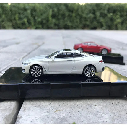 1:64 INFINITI 2018 QX30 QX50 QX60 Alloy Model Car Static Metal Vehicles For Collectibles Gift
