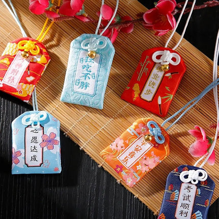 1pc Charms Wealth Bag Omamori Pray Health Safety Lucky Pendant Imperial Amulet Guard Keychain Couple Gift Fortune Beauty