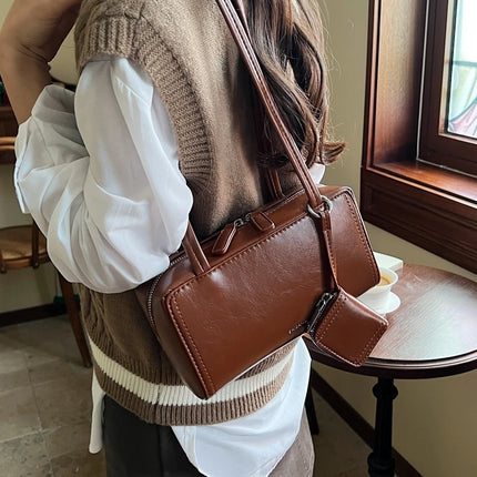 Retro Oil Wax Leather Small Bag Women's Fashion Commuter Square Bag Autumn Winter High-End Sensation Single Shoulder Armpit Bag