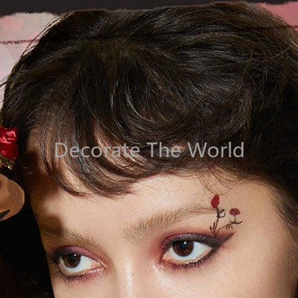 Judydoll Halloween Limited Edition Rose Codex" 15-color Eyeshadow Book Matte Earth Color Shimmer Eye Makeup Eye Glitter
