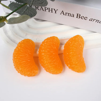 New Simulation Orange Petal Fruit Model Key Chain Creative Backpack Hanging Accessories Key Ring Party Gift