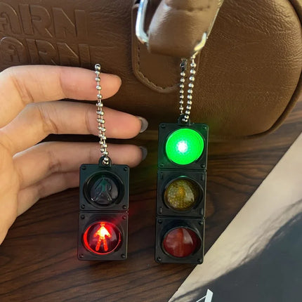 1/2Pcs Simulation Electronic Traffic Light Keychain Pendant Mini Pedestrian Light LED Light-emitting Toy Kids Cognitive Toy Gift