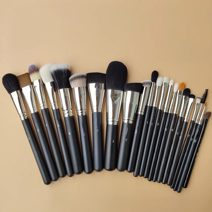 1pc M series Makeup Brushes Powder Contour Eyeshadow Make Up Brush Animal Hair Wood Handle High Quality Cosmetic tool Artist