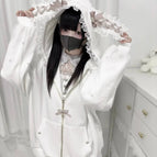 888 White / M