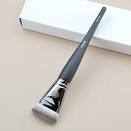 1pc Pro P series Makeup brushes Powder Foundation Make up brush Eyeshadow Eye Detail cosmetic tools Brow Highlight Concealer