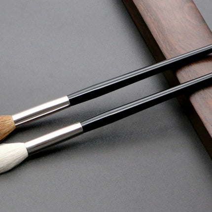 Tapered Highlighter Brush Blush Natural hair Blending Makeup Brushes