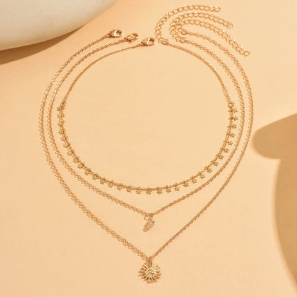 Gold Layered Star Necklace Set For Women 3PCS Dainty Sun Pendant Choker Adjustable Necklace for Daily Beach Party Gift