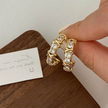 Vintage CC Design Stud Earrings for Women Korean Fashion X Cross Zircon Earring Engagement Jewelry Gifts Wholesale