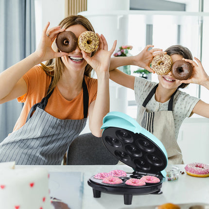 Mini Donut Maker Machine Makes 7 Doughnuts 700W Double Sided Heating Non Stick Coating Family Party Electric Donut Equipment