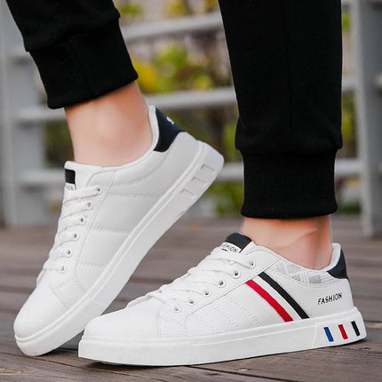 2024 Men's Casual Sneakers New Fashion Lace-up White Shoes Student Comfort Sports Plus Size Vulcanized Shoes Zapatillas De Hombre