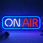 on air / 25x9.4cm