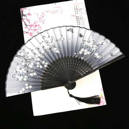 1 pcs Exiquisite Cat Patterns Summer Gift Cartoon Bamboo Wooden Folding Fan Fan Crafts Silk Fan Home Decoration