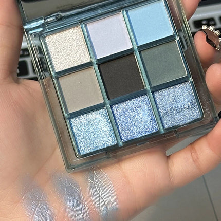9 Colors Dark Punk Smoked Eyeshadow Palette Blue Black Pearl Matte Eye Shadow Makeup Palette Brightening Shimmer Lying Silkworm