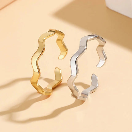 New Fashion Stainless Steel Wave Open Rings for Women Female Adjustable Geometric Möbius Rings Non-fading Jewelry Gift Wholesale
