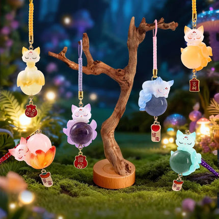 Hot Selling Cute Chinese Style Nine-Tailed Fox Resin Crystal Pendant Good Luck Car Decor Mystery Box Keychain Ornament Wholesale