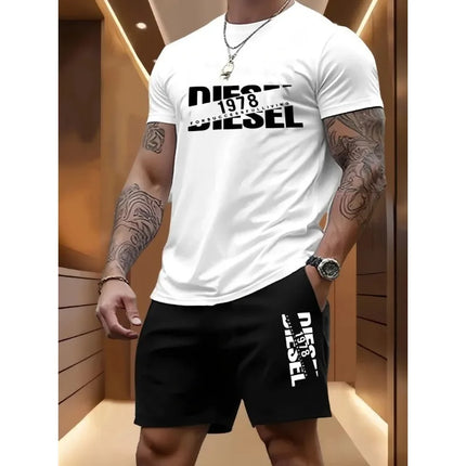Summer men's casual two-piece set round-neck short-sleeved T-shirt and sports shorts for outdoor activities
