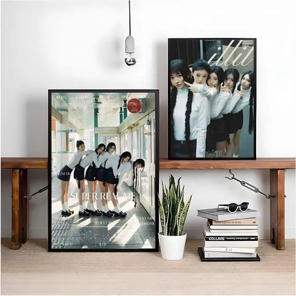 Kpop Band I-ILLIT Poster Trendy And Easy-to-Apply Wall Art Stickers For Home Decor And Dorm Room Walls