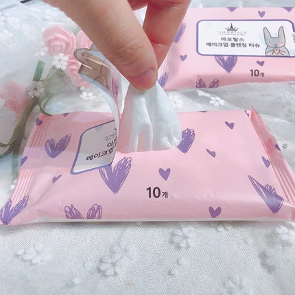 Disposable Portable Makeup Remover Wipes Three-in-One Deep Cleansing Affordable 10 Pieces Set Convenient Travel Size