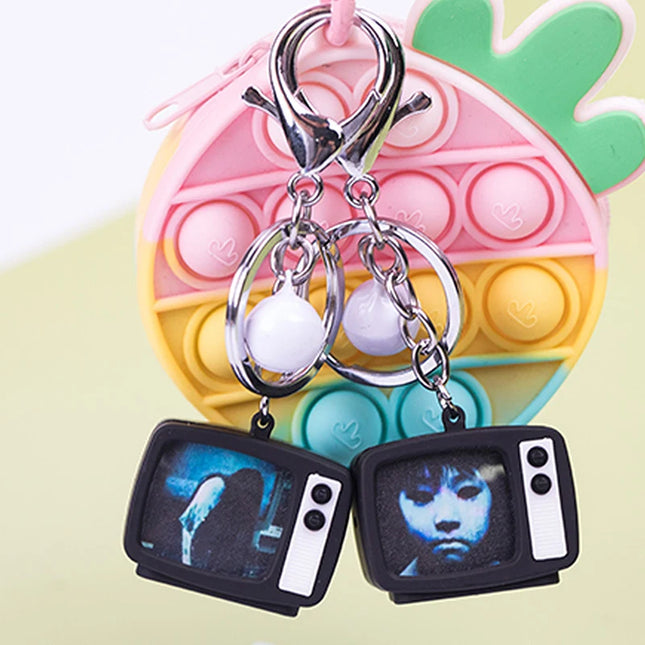 Mini TV Keychain Horror Atmosphere Mini TV Keychain Pendant Simulation TV Pendant Bag Pendant