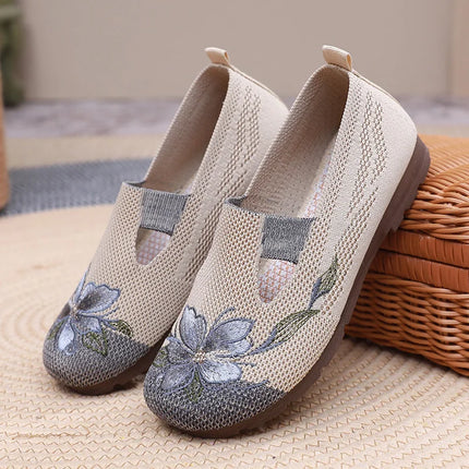 Women's Summer 2025 Breathable Soft-Soled Non-Slip Leisure Mesh Embroidered Flats