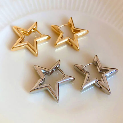 Fashion Simple Smooth Star Hoop Earrings Women Minimalist Hoops Huggie Hollow Ear Buckle Earring Punk Jewelry Gifts