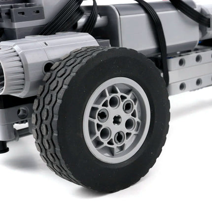 4WD RC Car Chassis Electric Set Building Block Motor Wheels RC Reciever Battery Box Functions Simulation Spray MOC Technical Toy