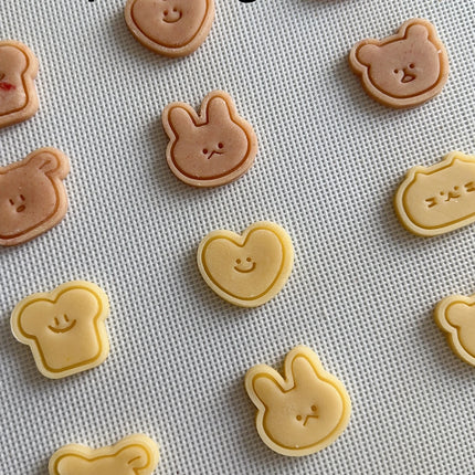Cookie Molds / Moules Biscuits