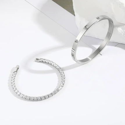 2pcs/set Luxury Love Dangles Bracelets for Women Teen Girls Cubic Zirconia Cuff Bangle Friendship Jewelry Witness Gift of Love