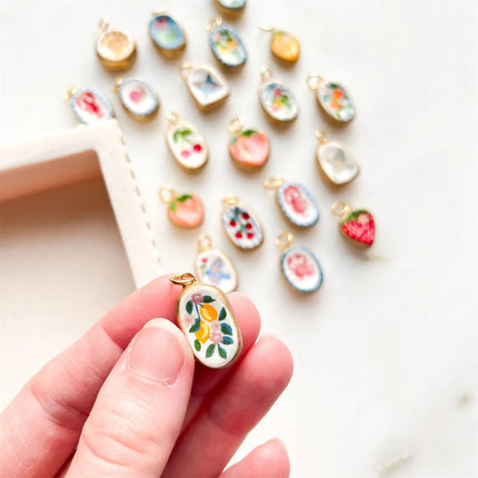 New Cartoon Series Strawberry Charm DIY Oil Drip Painting Colorful Charm Necklace