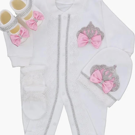 Dollbling Royal Bling Jewelry Crown Gift Clothing Sets Welcome Home Baby Rompers Mittens Bonnet Pajamas Outfit 4pcs Layette