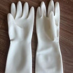 WHITE / wrist 16