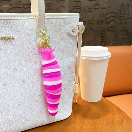 Cute Fidget Slug Keychain Toys 3D Articulated Stretch Caterpillar Sensory Stress Relief Flexible Keyring Bag Phone Pendent Charm