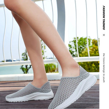 Sports shoes men's mesh breathable casual men's shoes unisex soft and comfortable couple shoes plus size flat shoes women 36-48