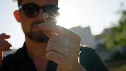 Repo: A Chain of Unusual Events Magic Tricks Key Transfer across Space Close up Illusion Mentalism Magia Magicians Prop Gimmick