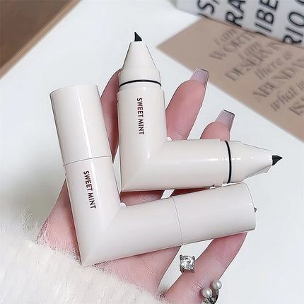 Waterproof Double-Wing Integrated Eyeliner Stamp - Sweat Proof & Long Lasting Easy to Use for Beginners Lazy Makeup Stencil