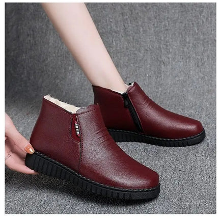 Thickened Warm Cotton Shoes for Middle-Aged And Elderly Women Winter Mom Shoes Fleece-Lined Anti-Slip Flat Bottom Soft Bottom...