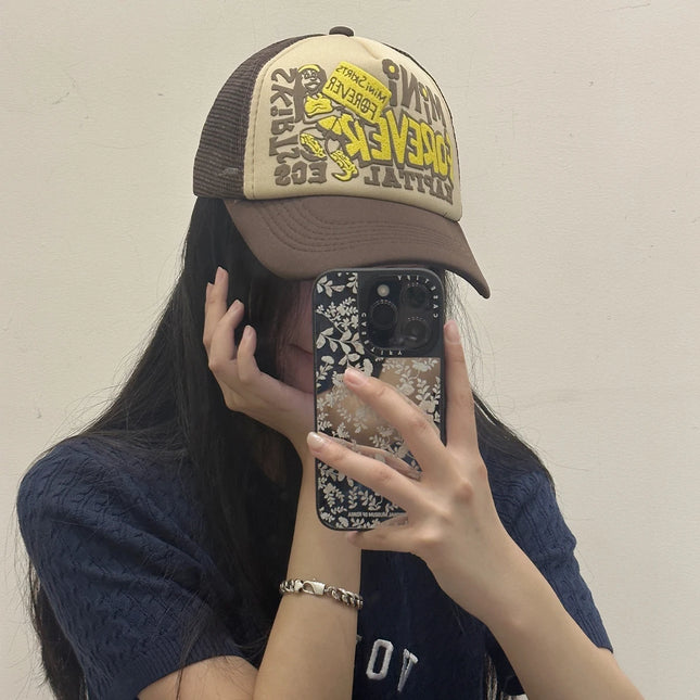 New Unisex American Style Graffiti Printed Letters Baseball Hats Sunshade Color Block Breathable Hip-hop Trucker Caps Versatile
