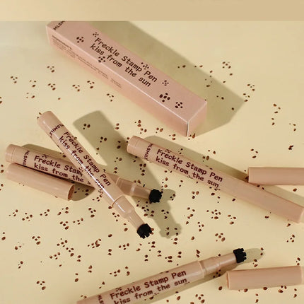 Freckle Pen Natural Lifelike Fake Freckles Pen Lasting Look Dot Spot Pen Makeup Waterproof Light/Dark Brown Freckles Stamp Pen